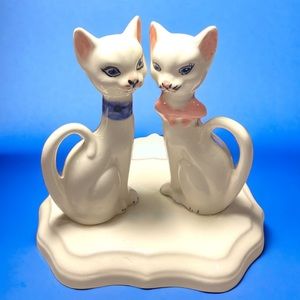 VINTAGE CERAMIC CATS